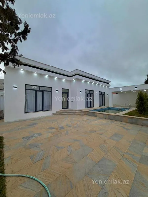 Satılır 4 otaqlı həyət evi 170 m²