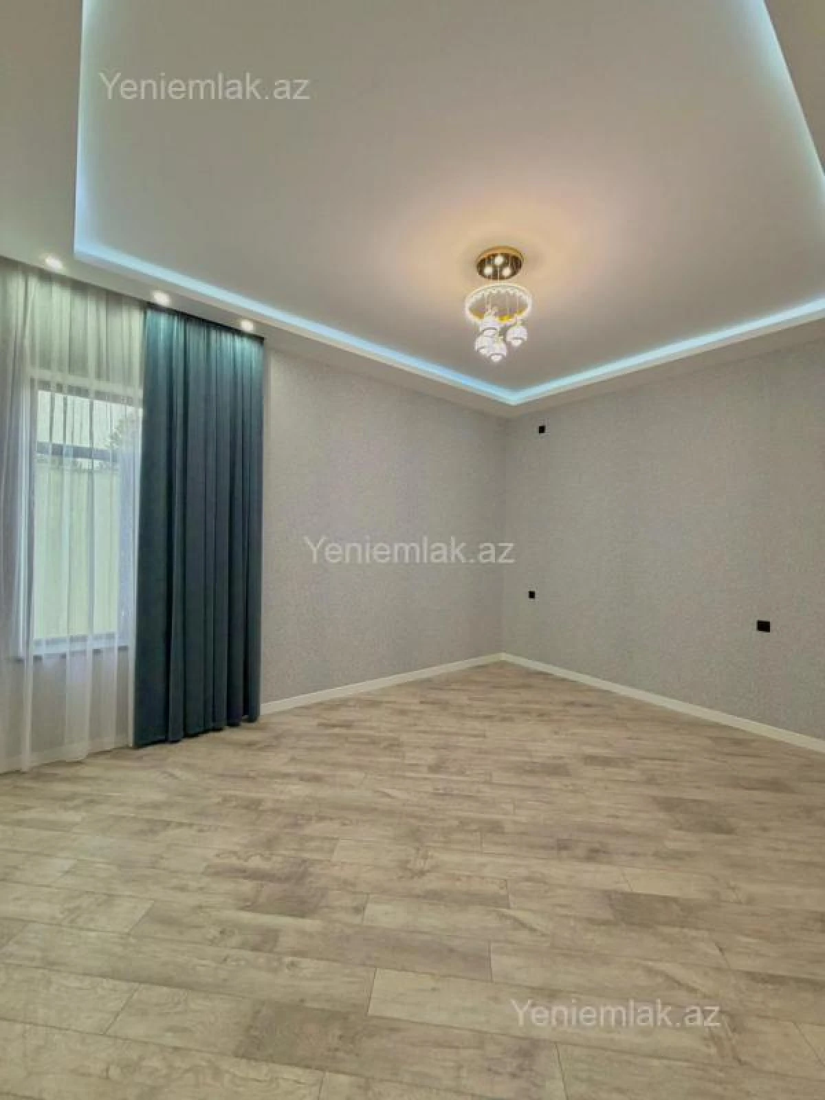 Satılır 4 otaqlı həyət evi 170 m²