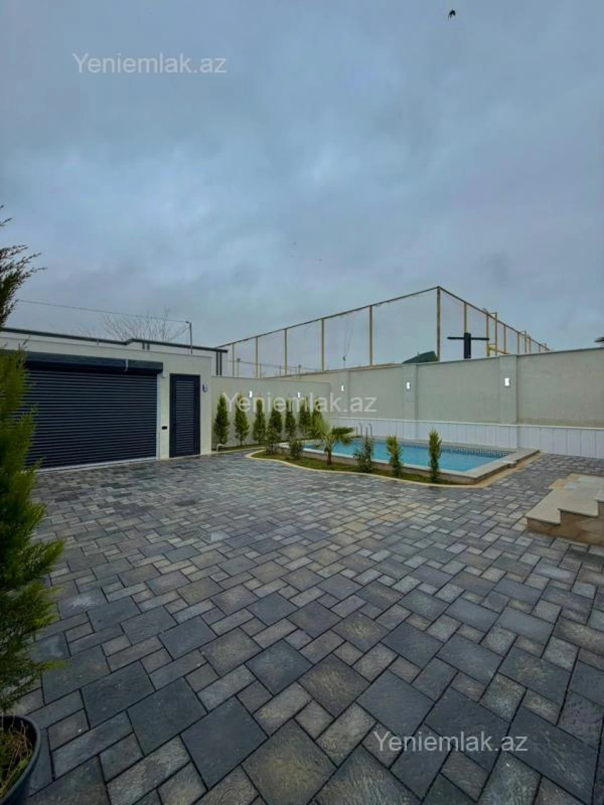 Satılır 4 otaqlı həyət evi 170 m²