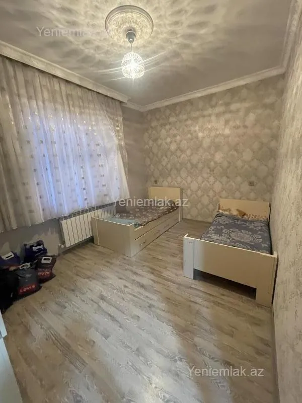 Satılır 4 otaqlı həyət evi 170 m²