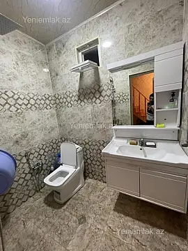 Satılır 4 otaqlı həyət evi 170 m²