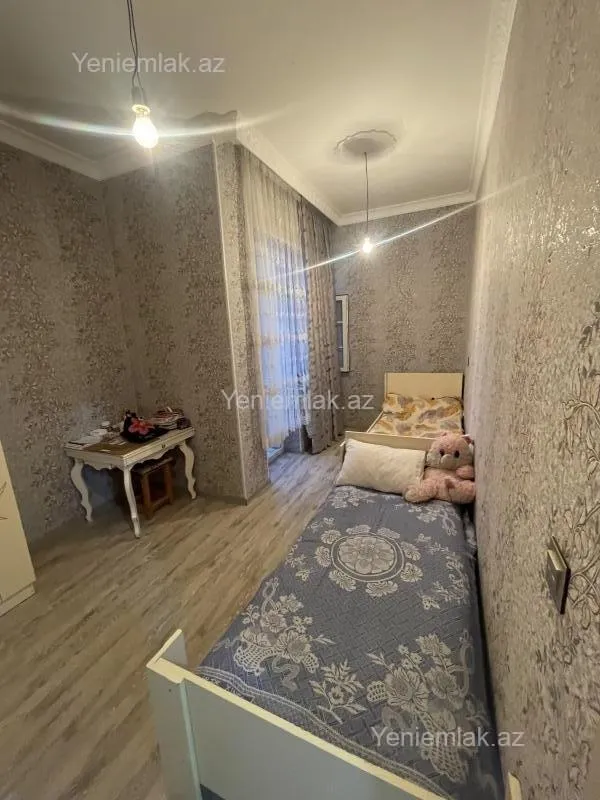 Satılır 4 otaqlı həyət evi 170 m²