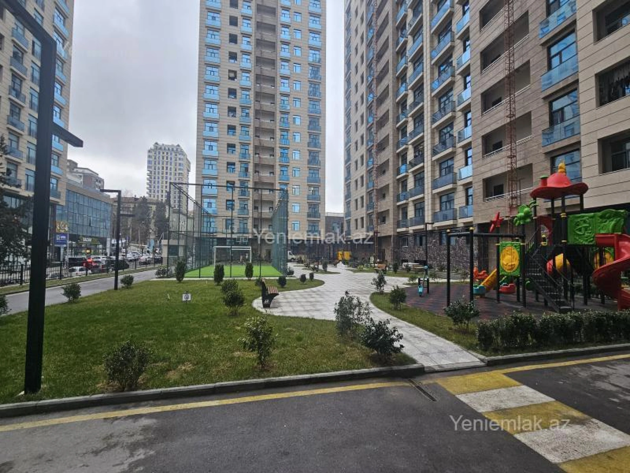 Satılır 2 otaqlı yeni tikili 95 m²