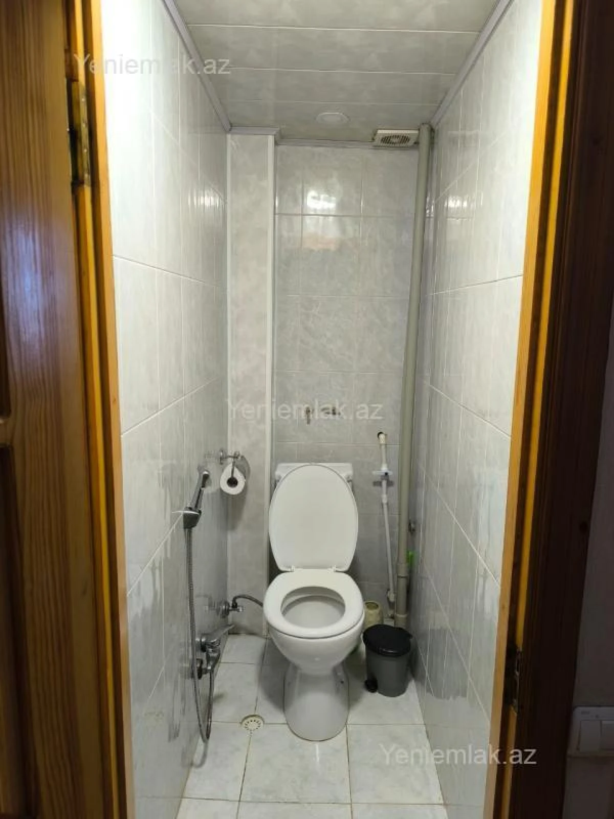 Satılır 3 otaqlı köhnə tikili 73 m²