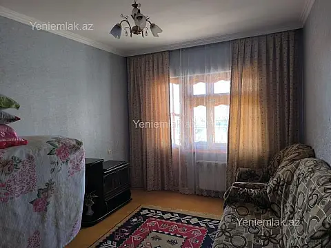 Satılır 3 otaqlı köhnə tikili 73 m²