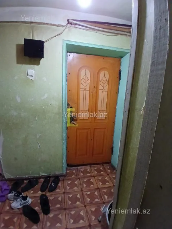 Satılır 2 otaqlı köhnə tikili 45 m²