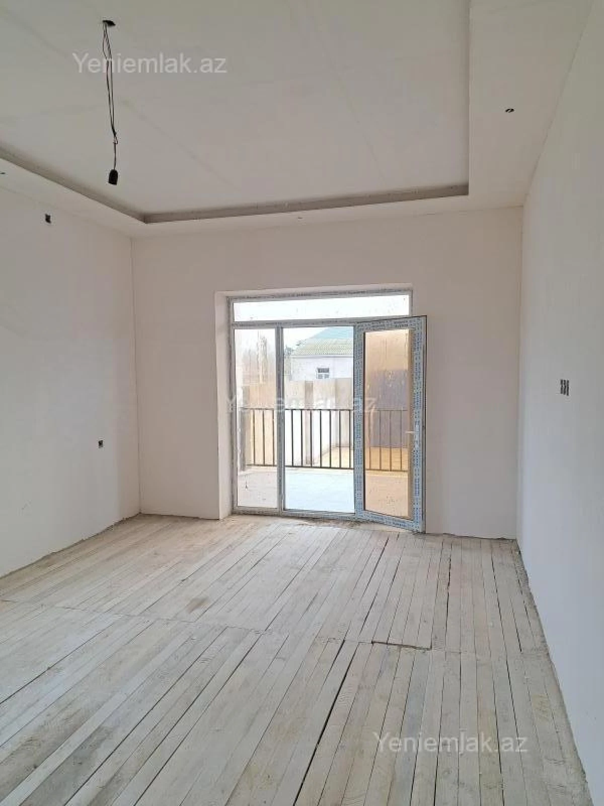 Satılır 4 otaqlı həyət evi 124 m²