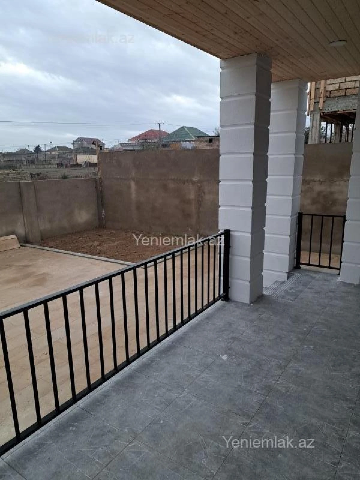 Satılır 4 otaqlı həyət evi 124 m²