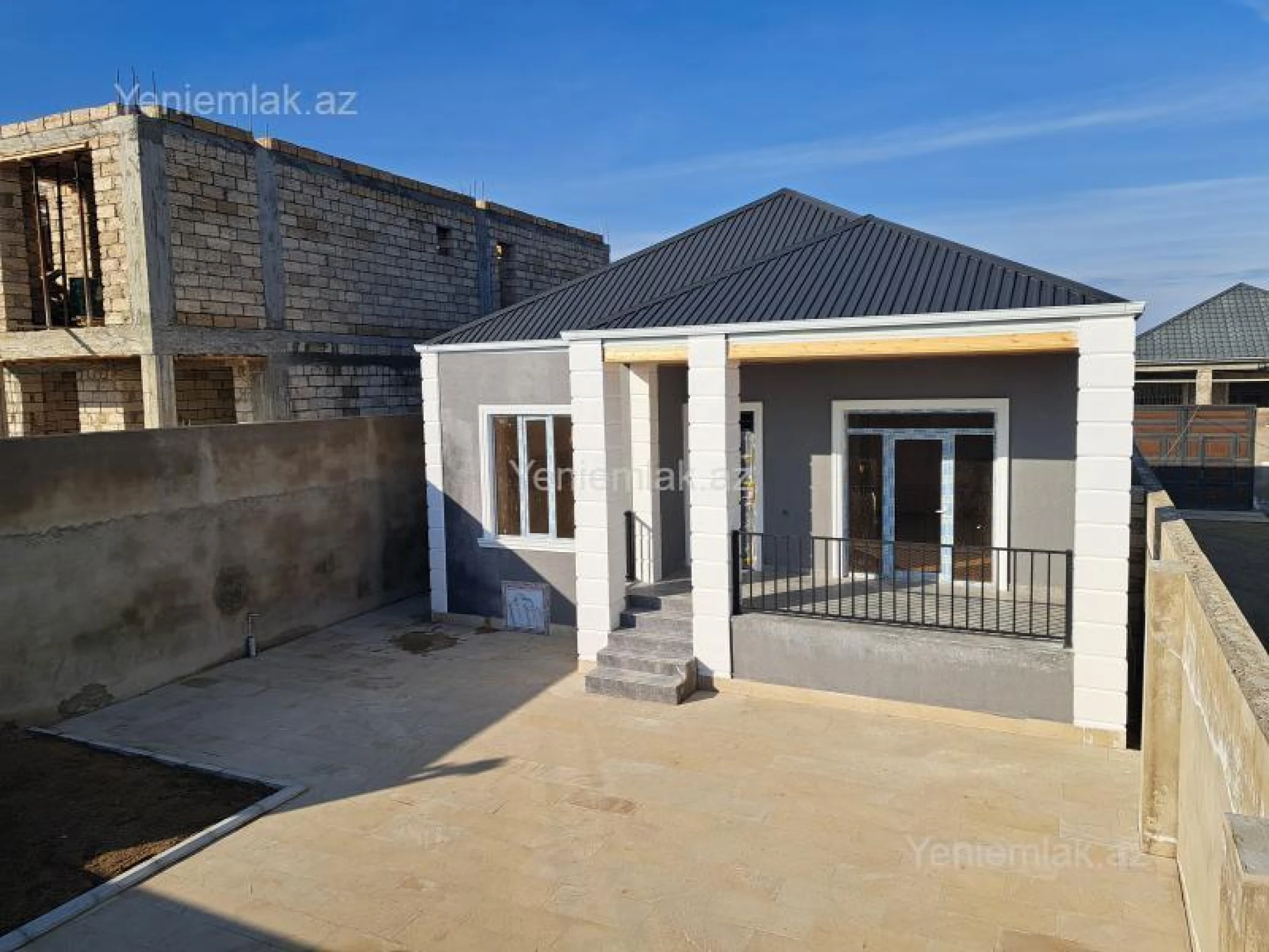 Satılır 4 otaqlı həyət evi 124 m²