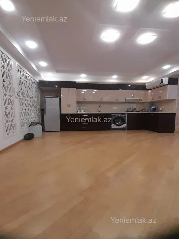 Satılır 2 otaqlı yeni tikili 72 m²