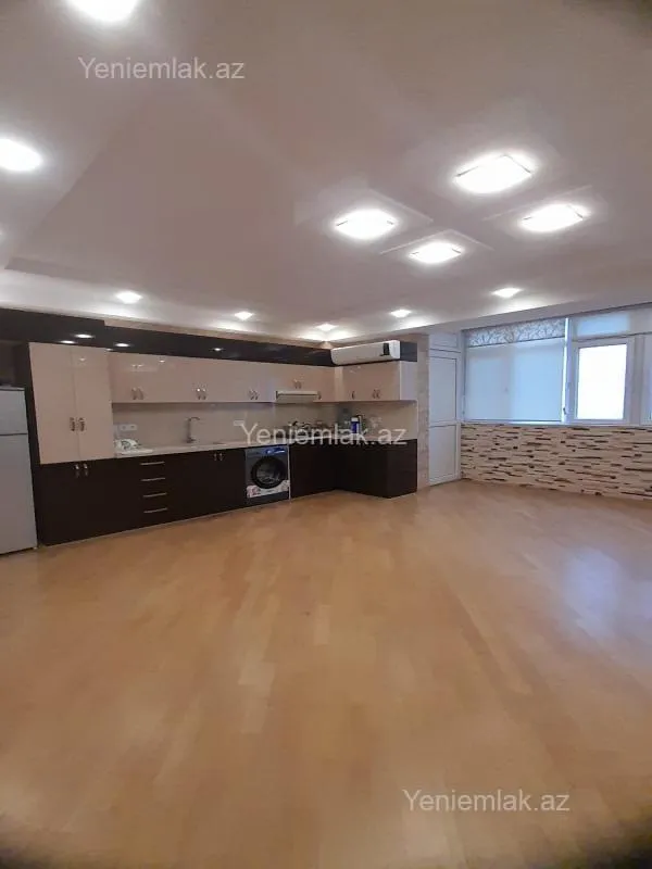 Satılır 2 otaqlı yeni tikili 72 m²