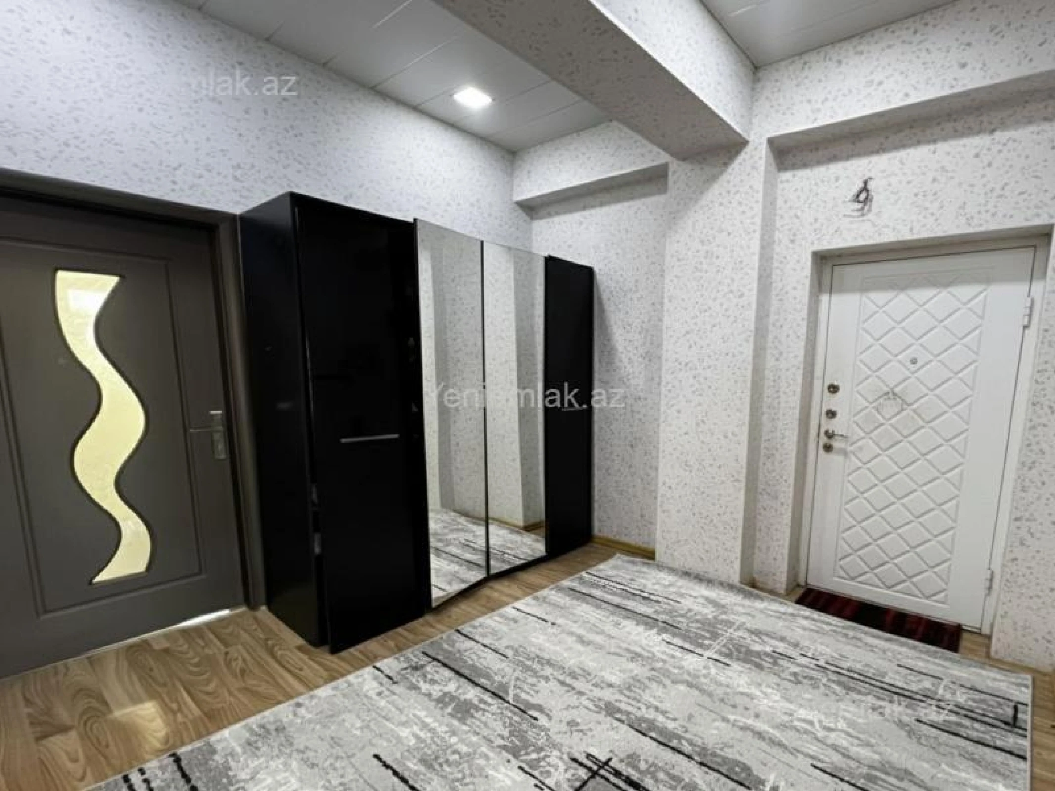 Satılır 3 otaqlı yeni tikili 98 m²