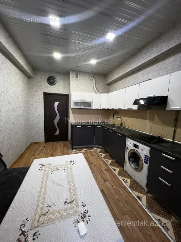 Satılır 3 otaqlı yeni tikili 98 m²