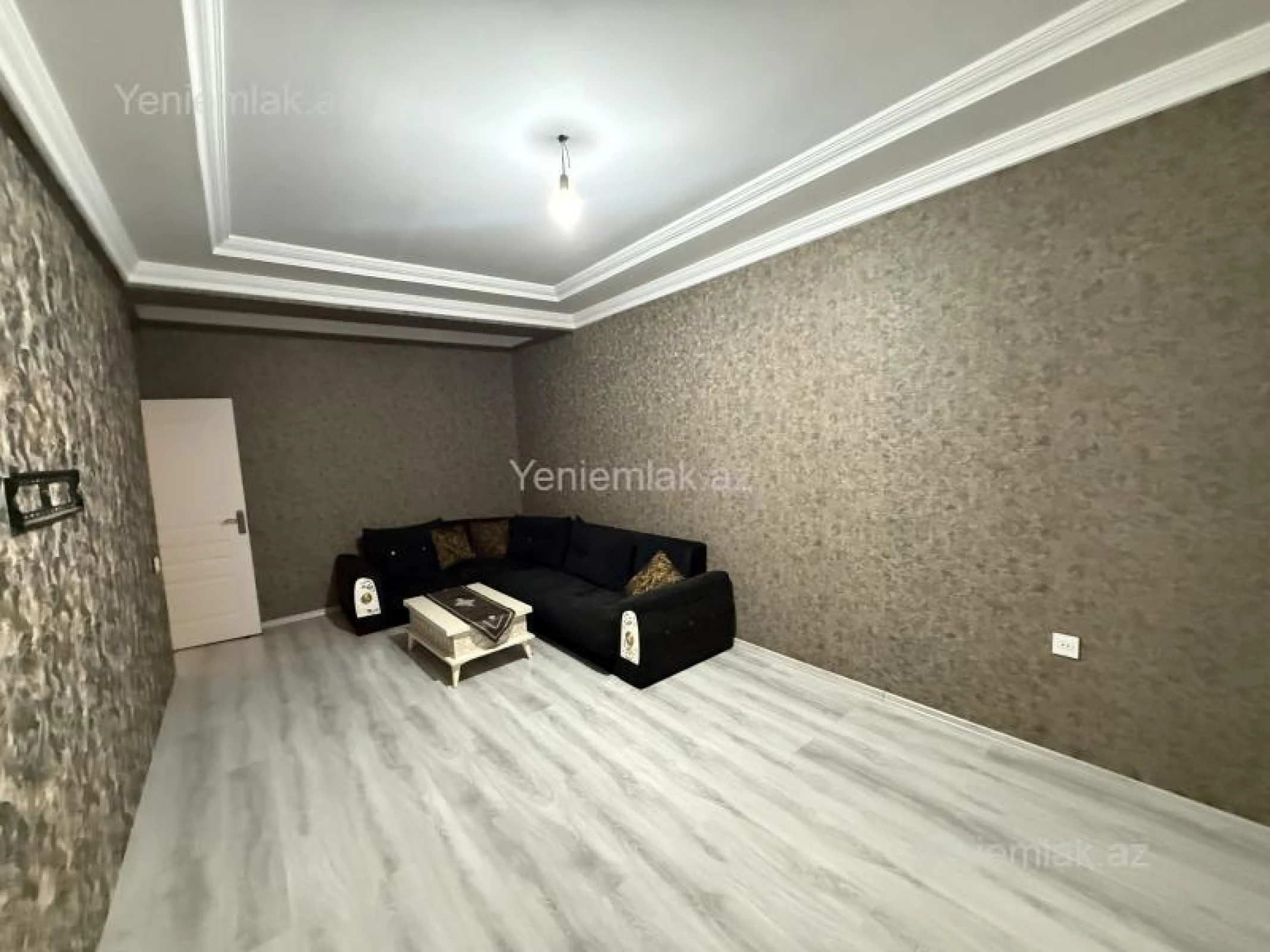 Satılır 3 otaqlı yeni tikili 102 m²