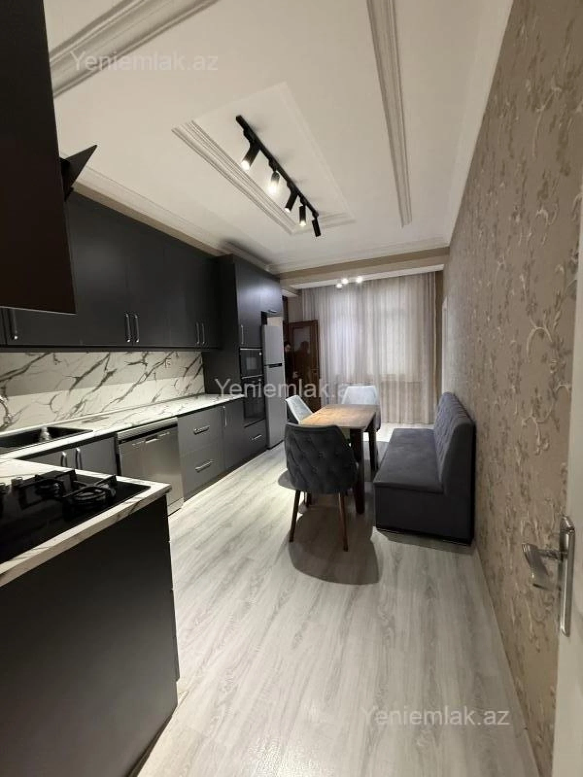 Satılır 3 otaqlı yeni tikili 102 m²