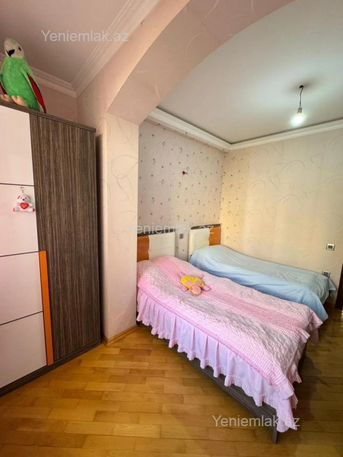 Satılır 3 otaqlı köhnə tikili 80 m²
