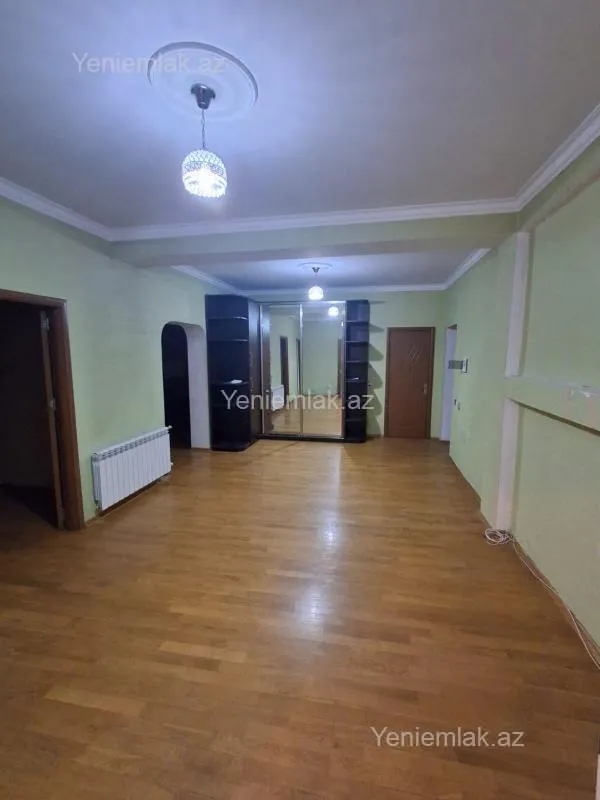 Satılır 3 otaqlı yeni tikili 140 m²