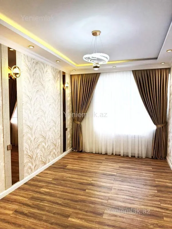 Satılır 3 otaqlı yeni tikili 90 m²