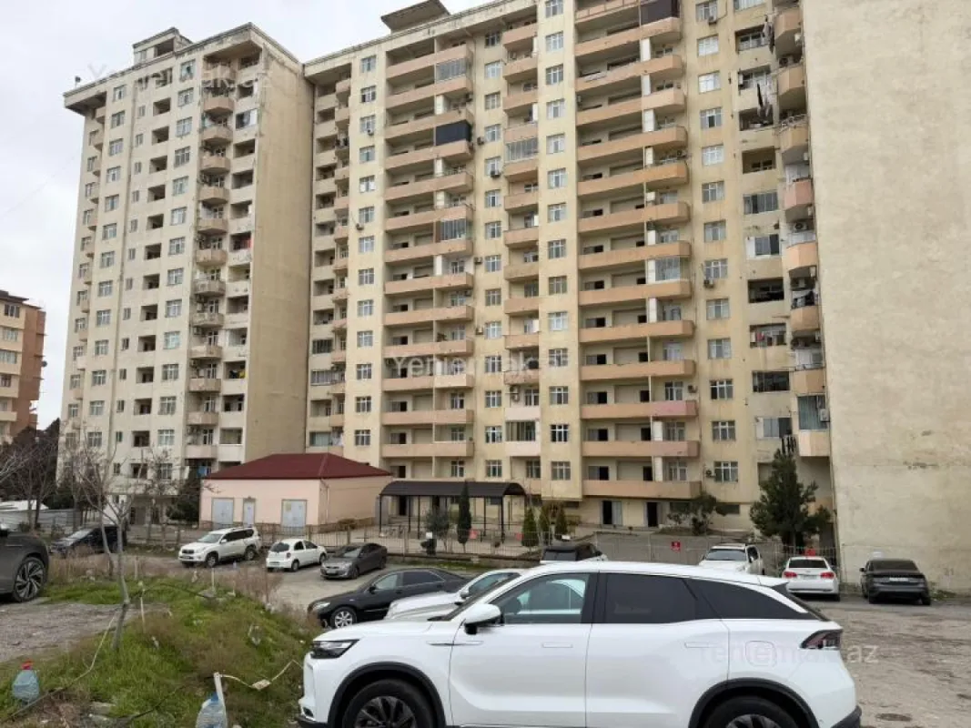 Satılır 3 otaqlı yeni tikili 90 m²