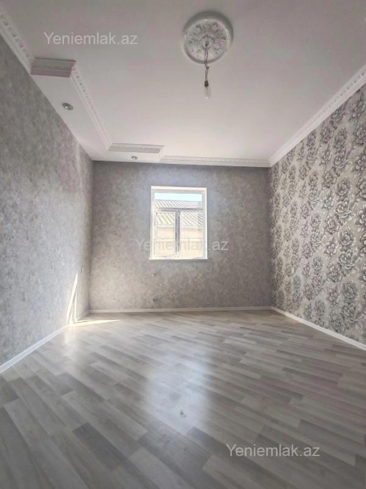 Satılır 2 otaqlı yeni tikili 50 m²