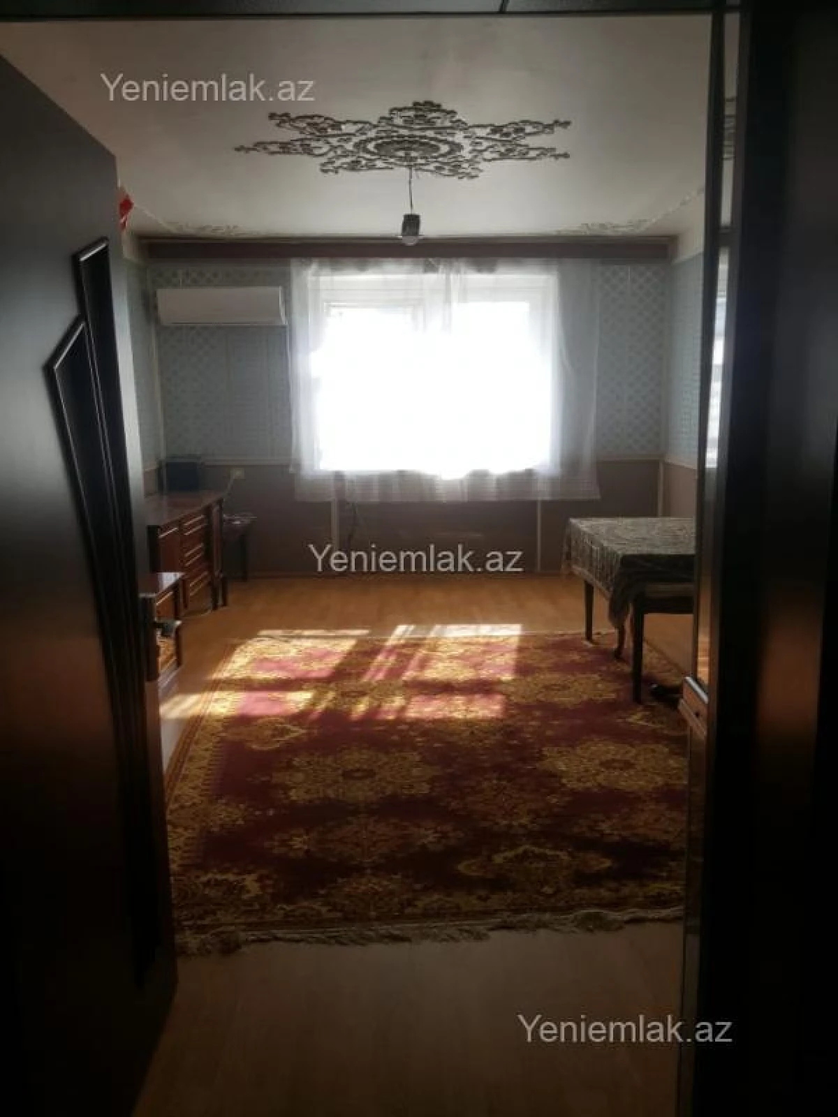 Satılır 4 otaqlı köhnə tikili 90 m²