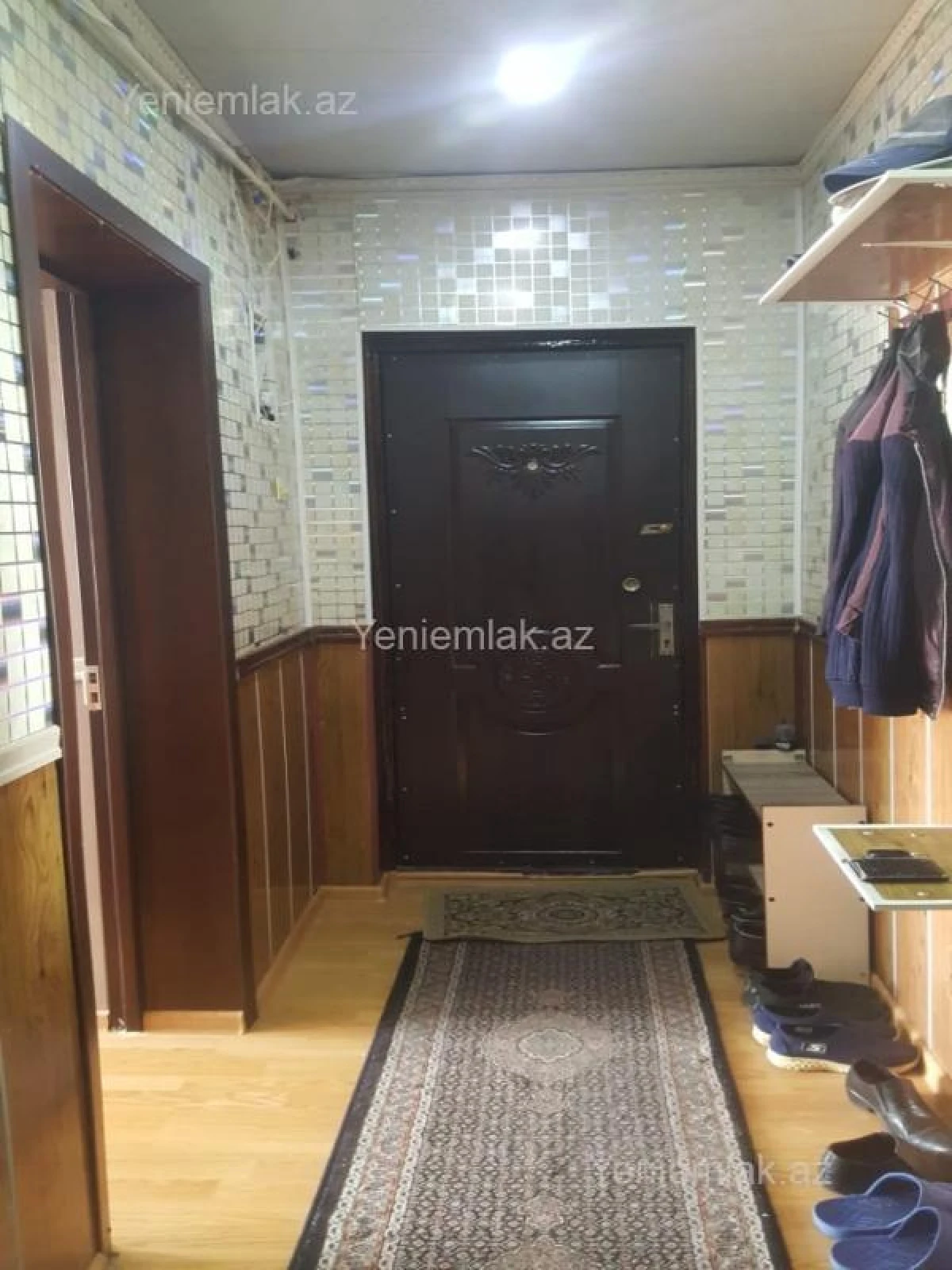 Satılır 4 otaqlı köhnə tikili 90 m²