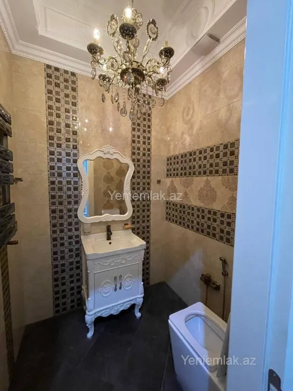 Satılır 4 otaqlı yeni tikili 180 m²