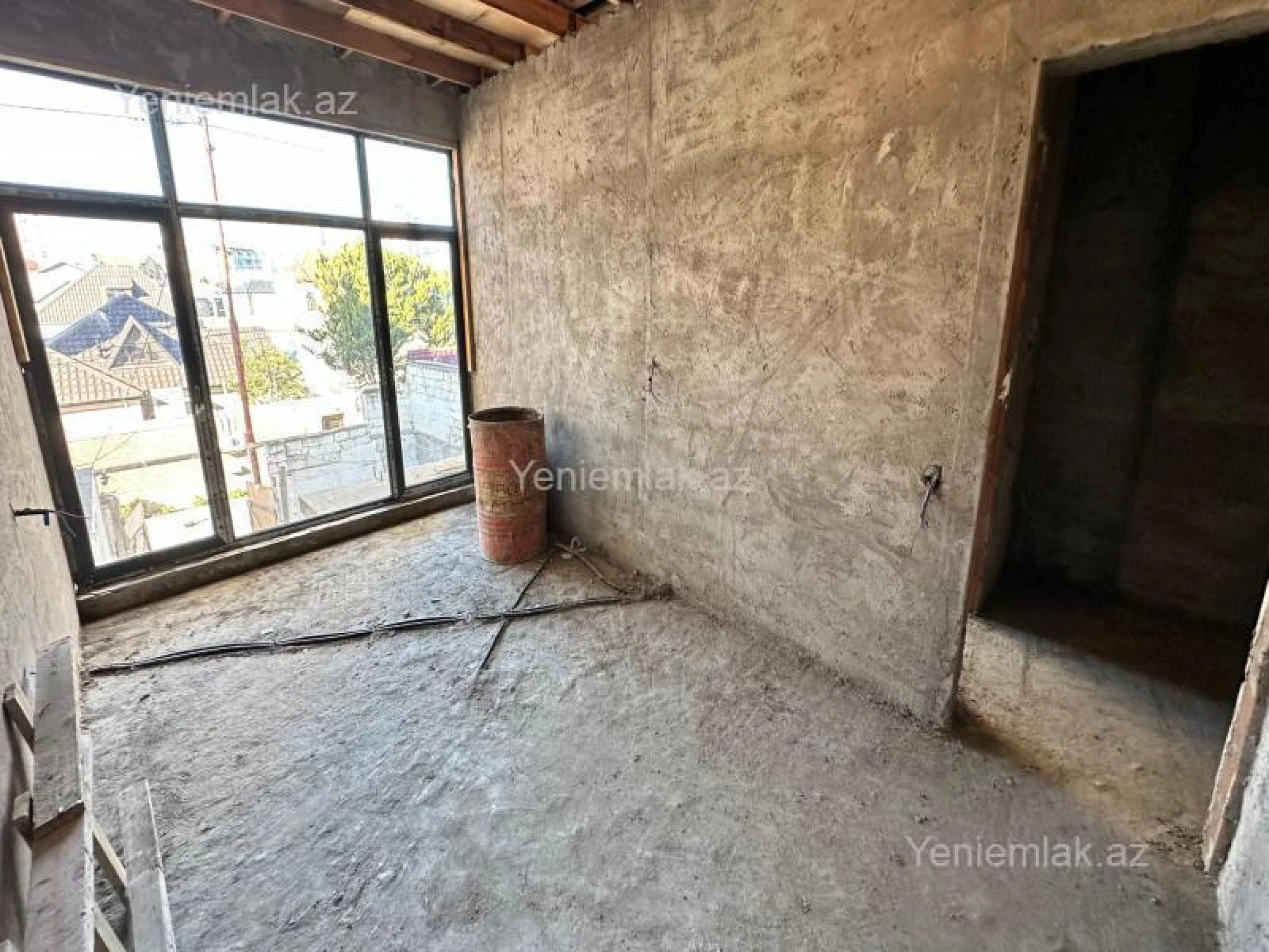 Satılır 4 otaqlı həyət evi 161 m²
