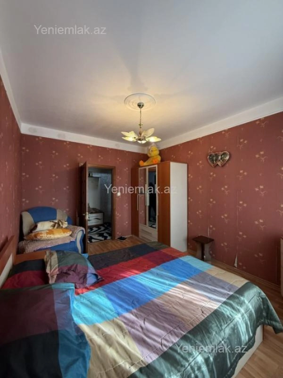 Satılır 5 otaqlı köhnə tikili 120 m²