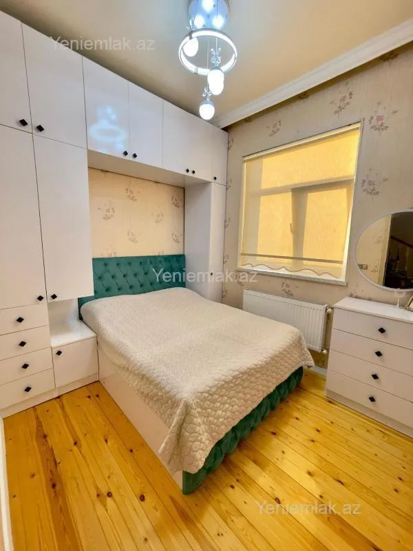 Satılır 6 otaqlı həyət evi 116 m²