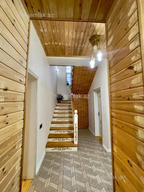 Satılır 6 otaqlı həyət evi 116 m²