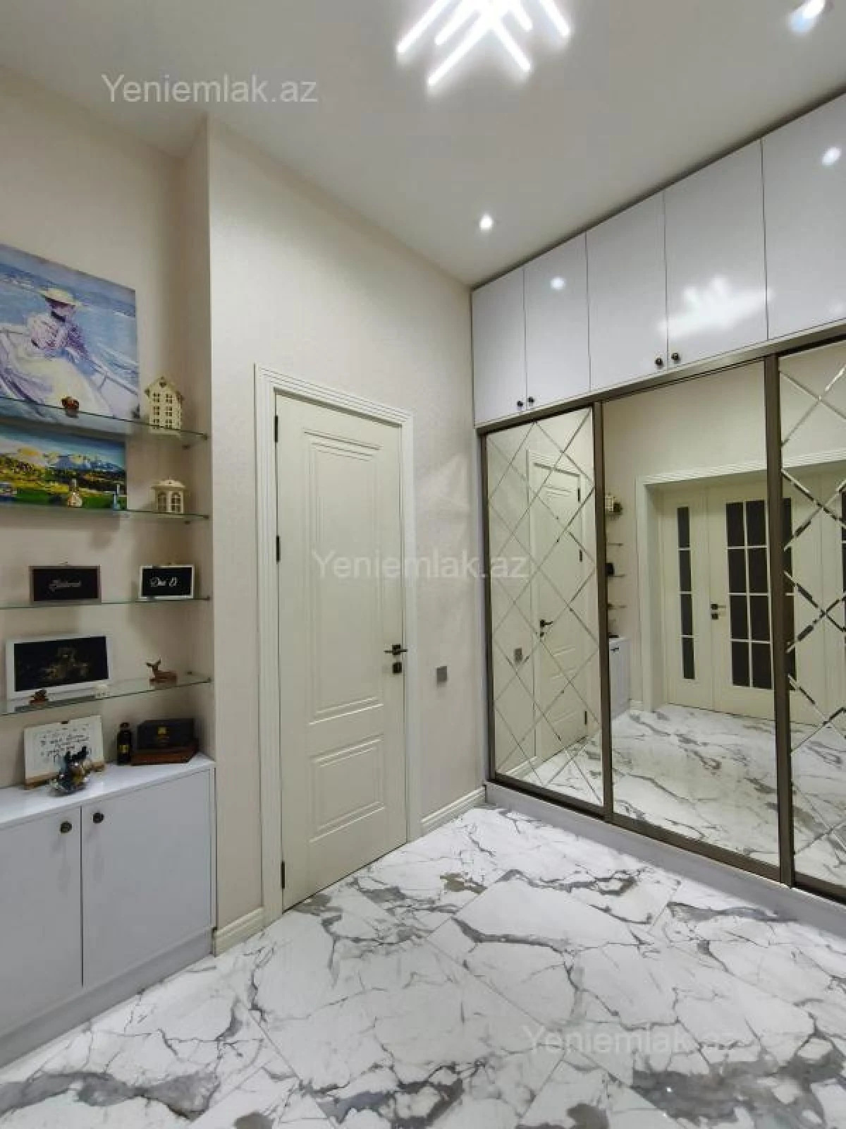 Satılır 3 otaqlı yeni tikili 97 m²