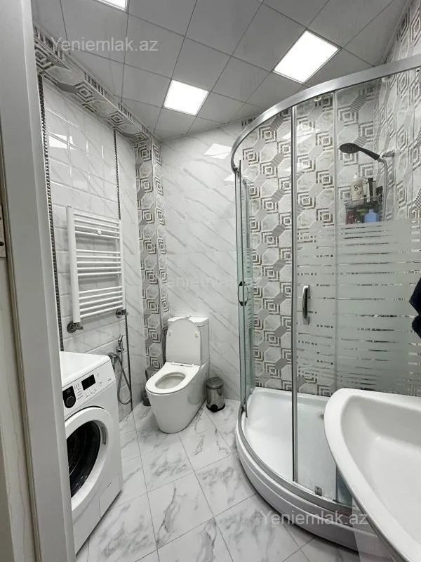 Kirayə verilir 2 otaqlı yeni tikili 61 m²