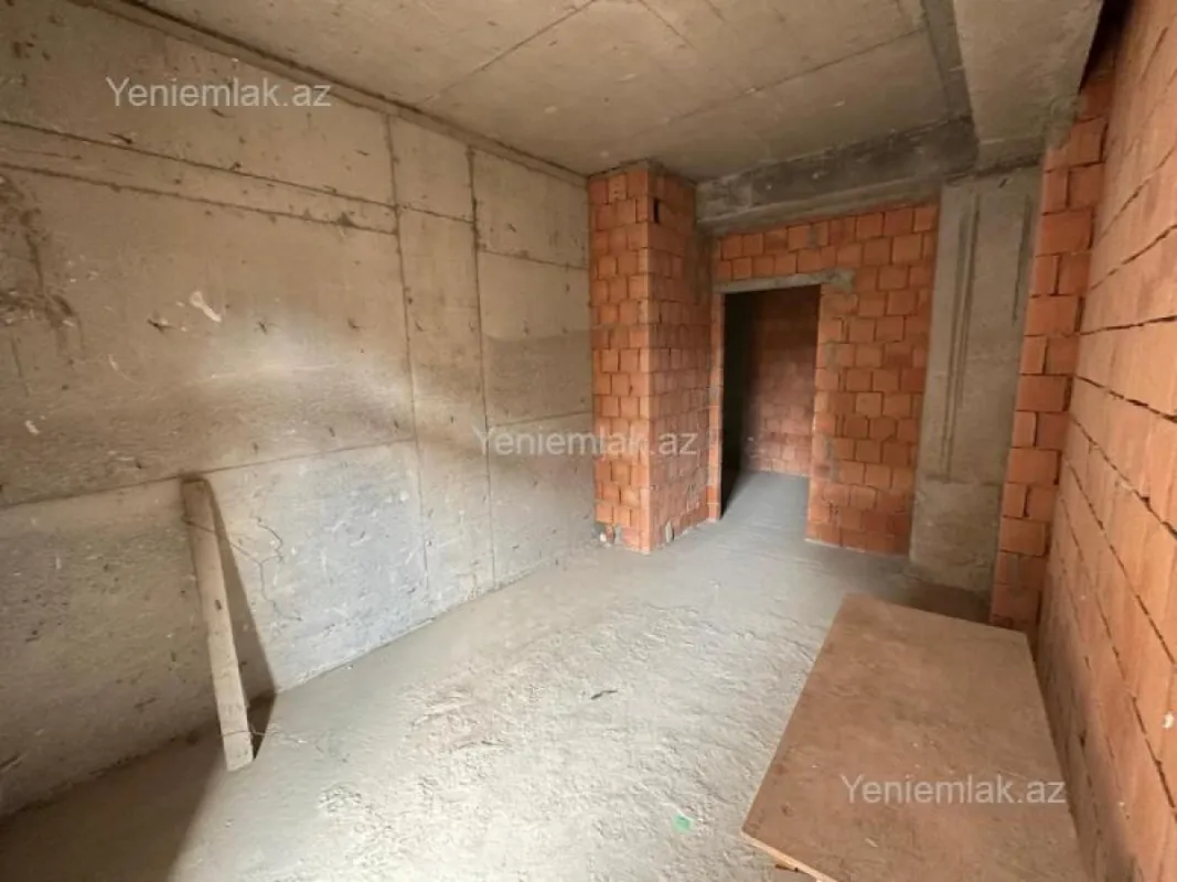 Satılır 4 otaqlı yeni tikili 157 m²