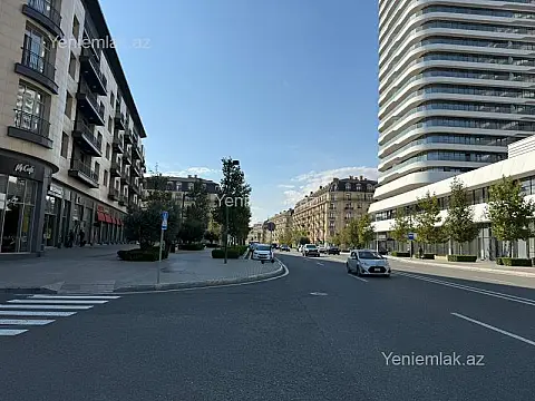 Satılır 4 otaqlı yeni tikili 157 m²
