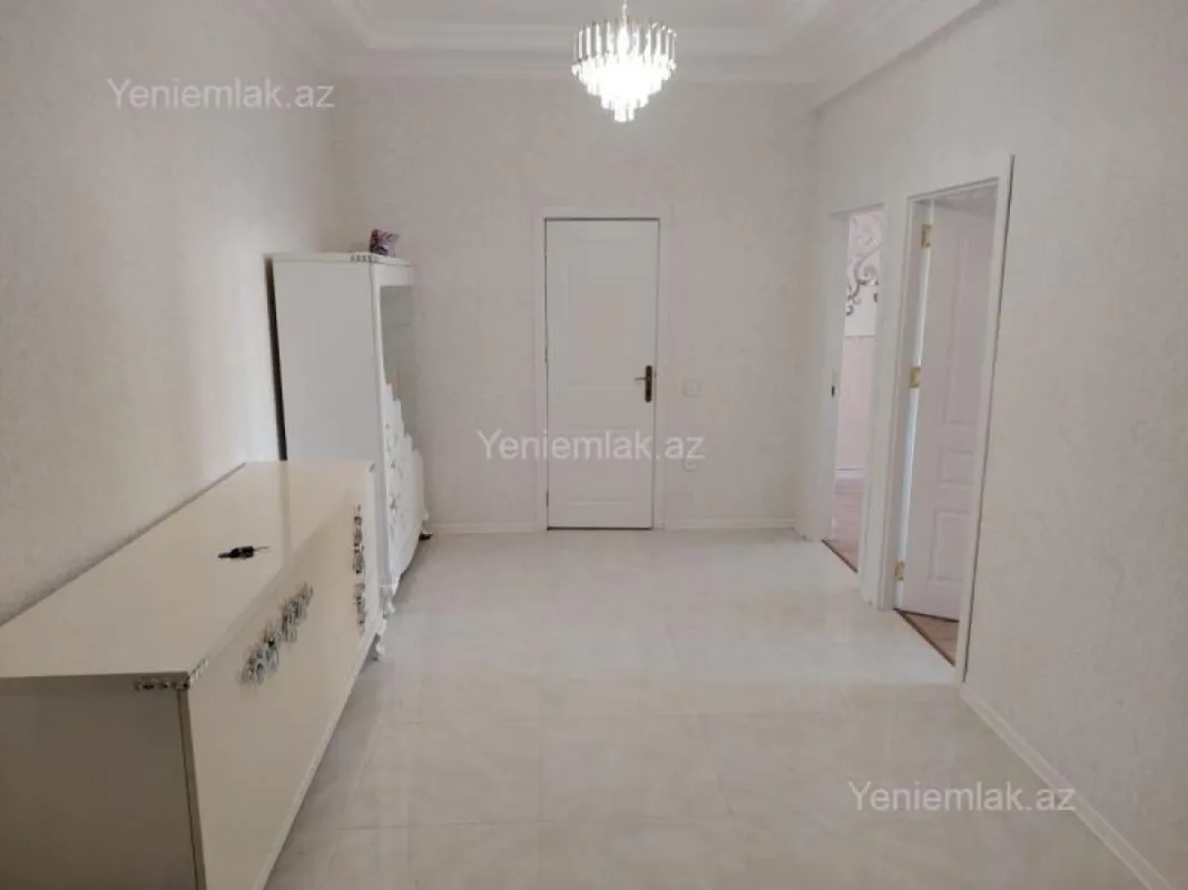Satılır 2 otaqlı yeni tikili 81 m²