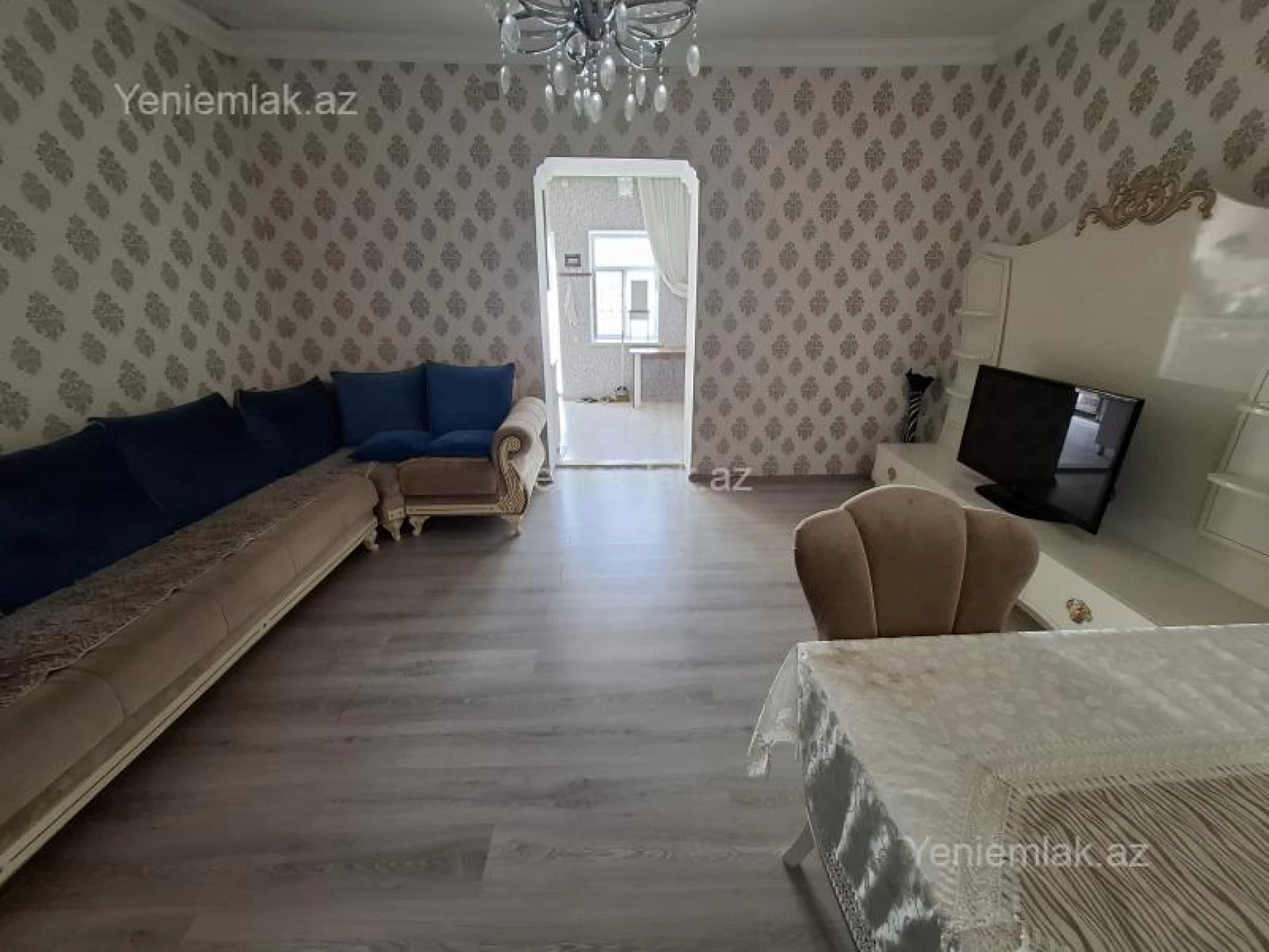 Satılır 4 otaqlı həyət evi 100 m²