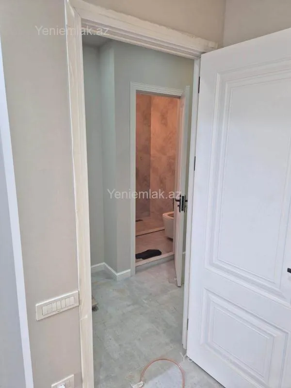 Satılır 2 otaqlı yeni tikili 55 m²