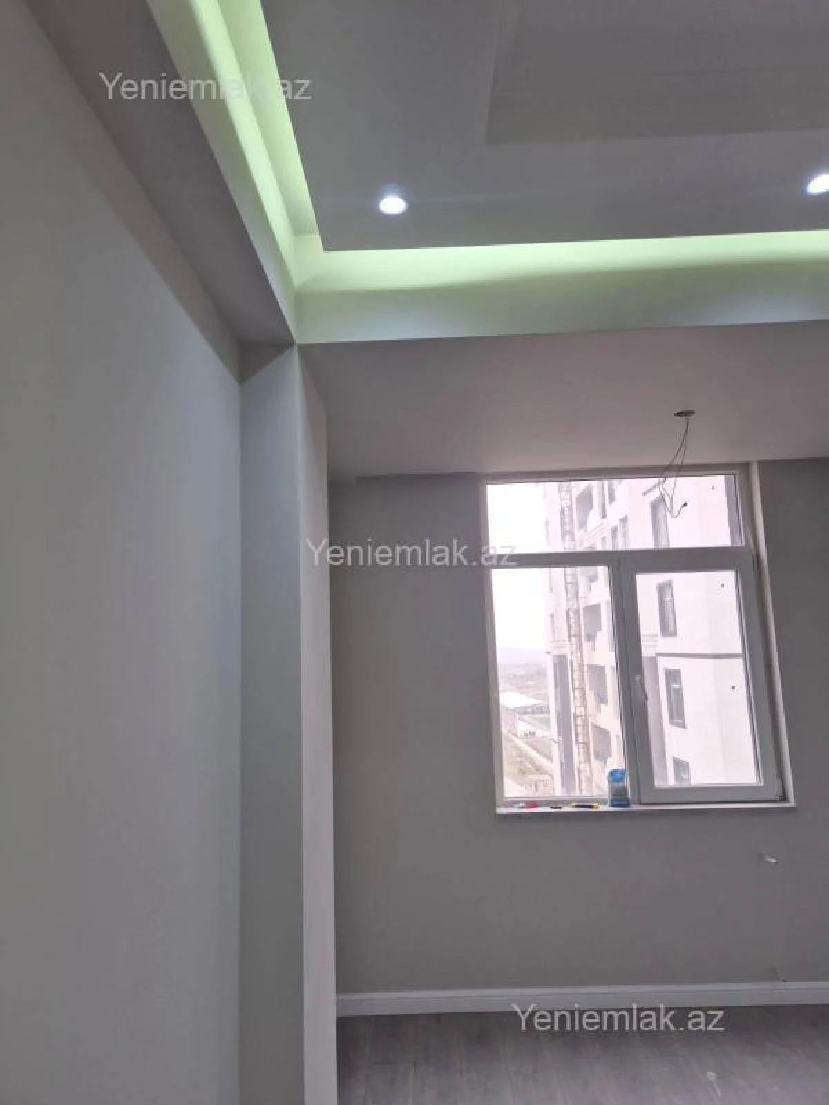 Satılır 2 otaqlı yeni tikili 55 m²