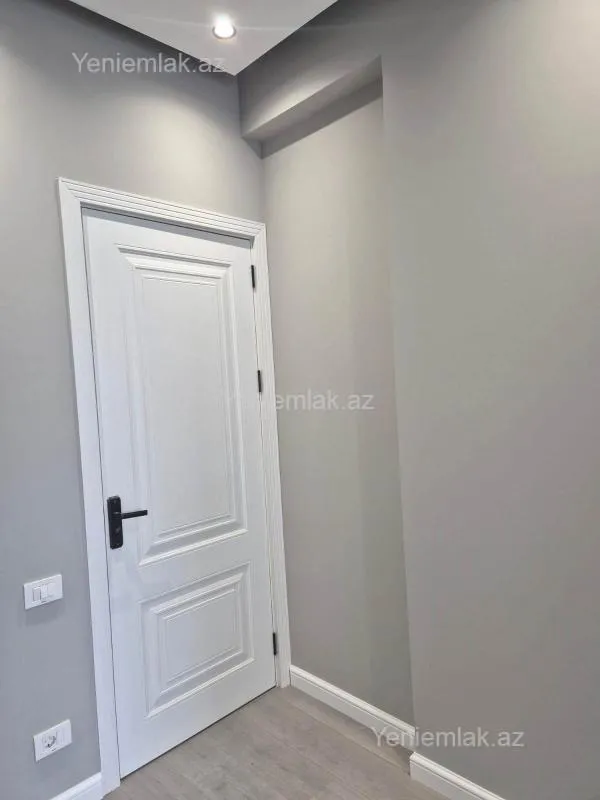 Satılır 2 otaqlı yeni tikili 55 m²