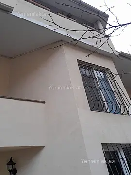 Satılır 6 otaqlı həyət evi 420 m²