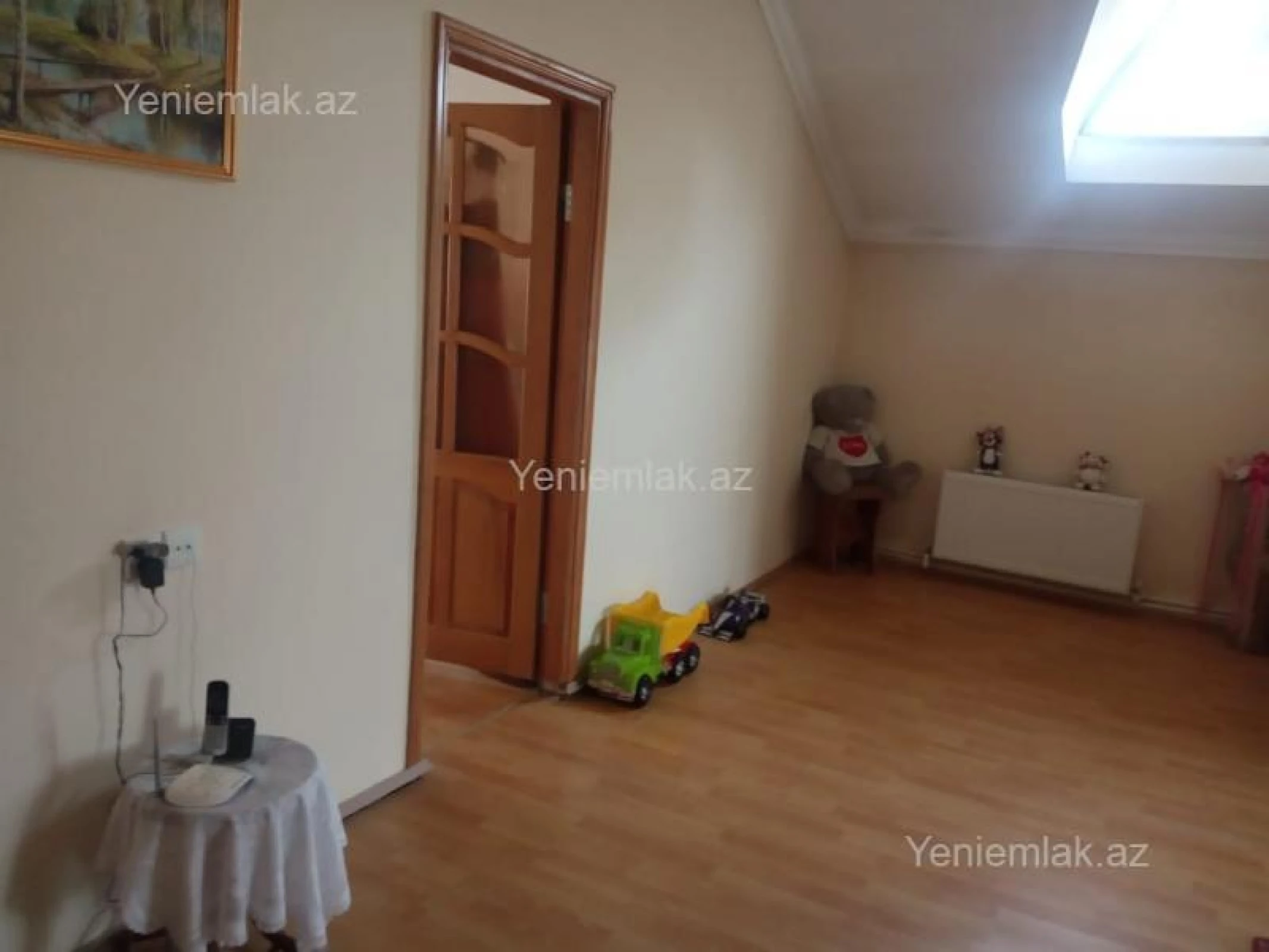 Satılır 6 otaqlı həyət evi 420 m²