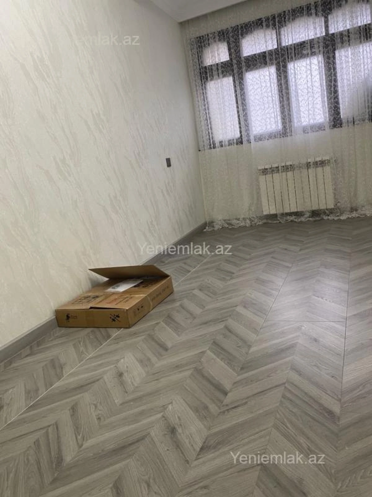 Satılır 3 otaqlı köhnə tikili 70 m²