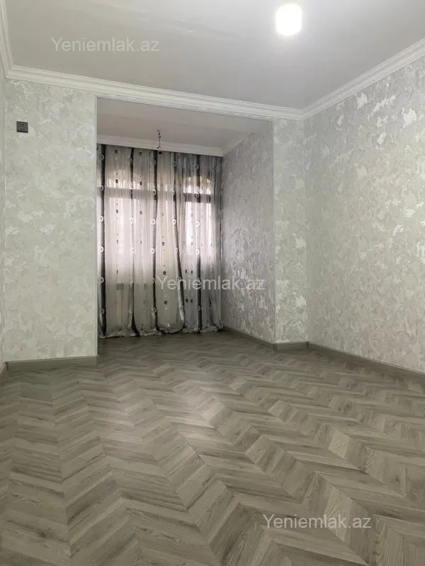 Satılır 3 otaqlı köhnə tikili 70 m²