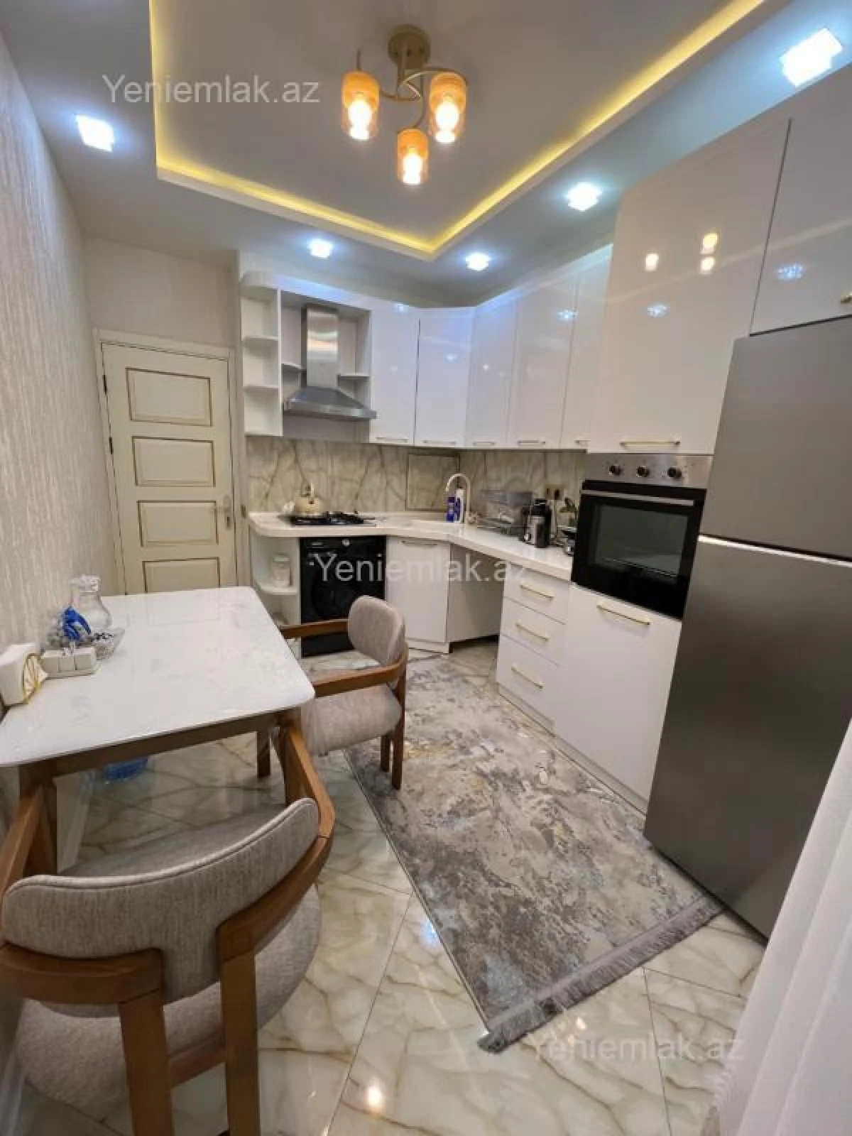Satılır 3 otaqlı yeni tikili 87 m²