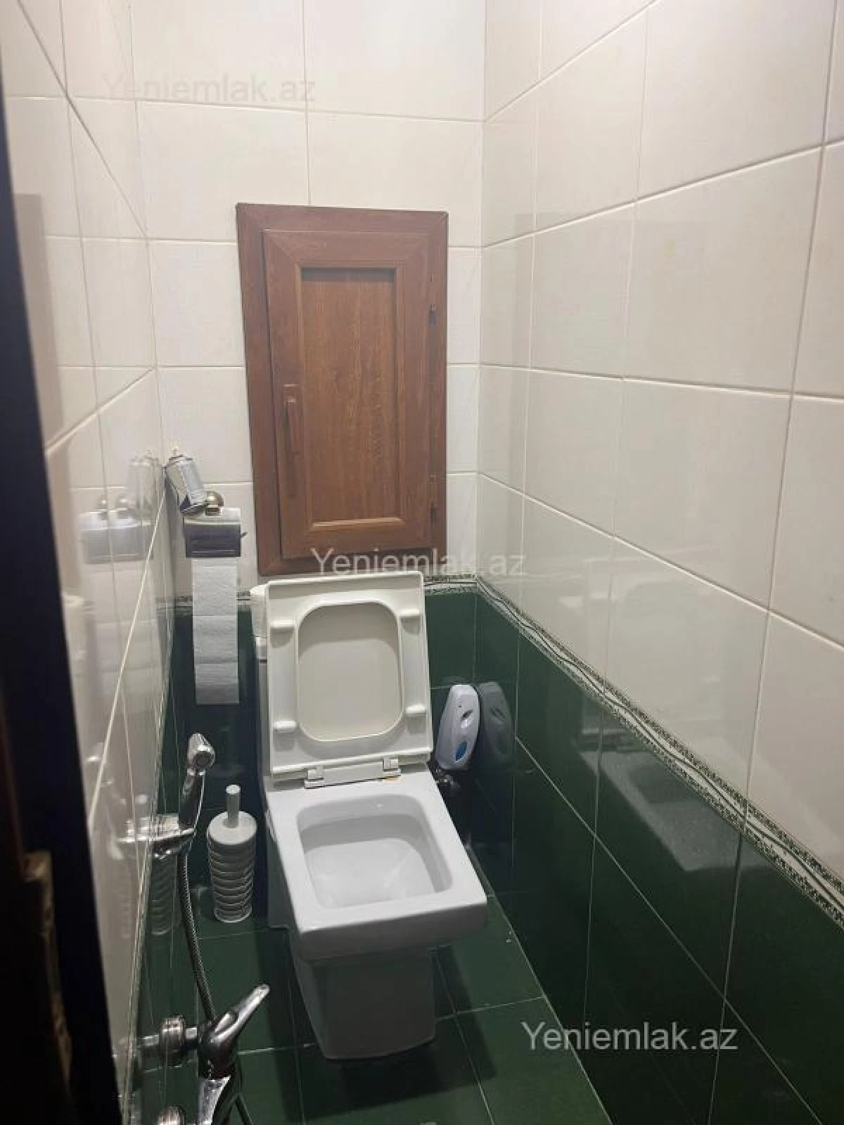 Satılır 3 otaqlı köhnə tikili 75 m²