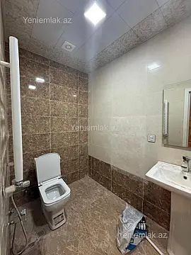 Satılır 2 otaqlı yeni tikili 72 m²