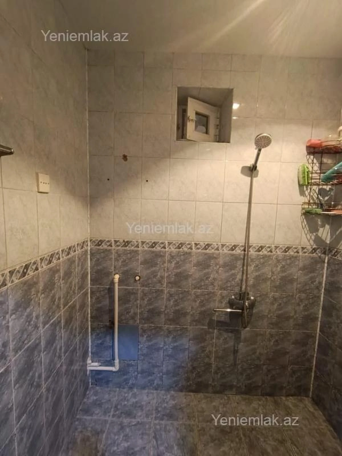 Satılır 5 otaqlı həyət evi 144 m²