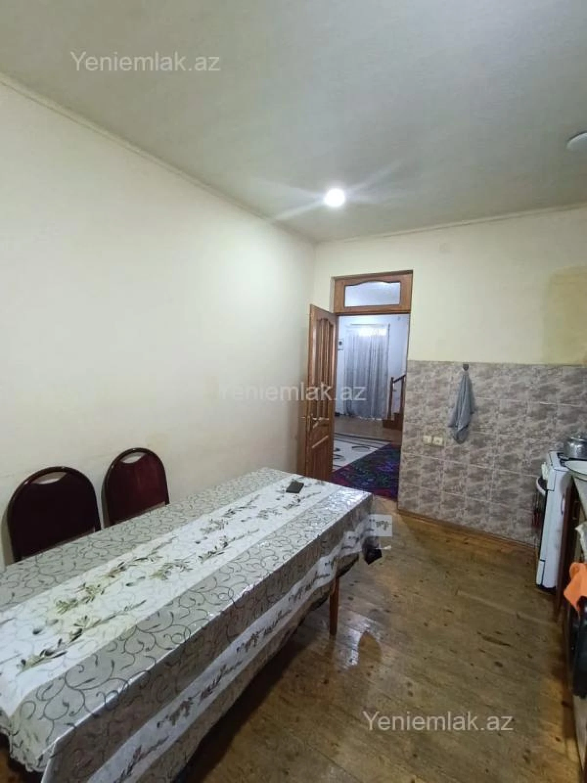 Satılır 5 otaqlı həyət evi 144 m²
