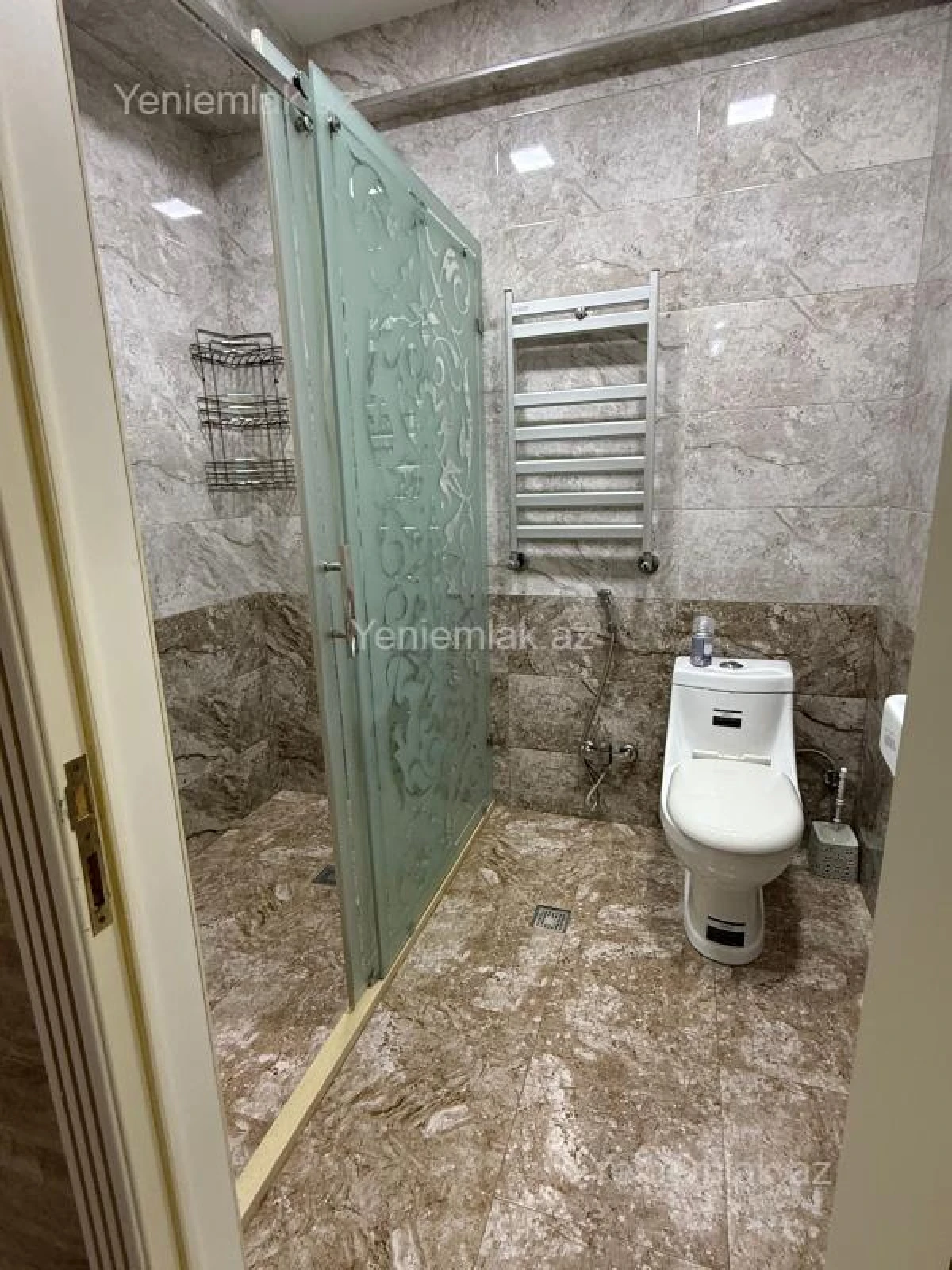 Satılır 3 otaqlı yeni tikili 86 m²